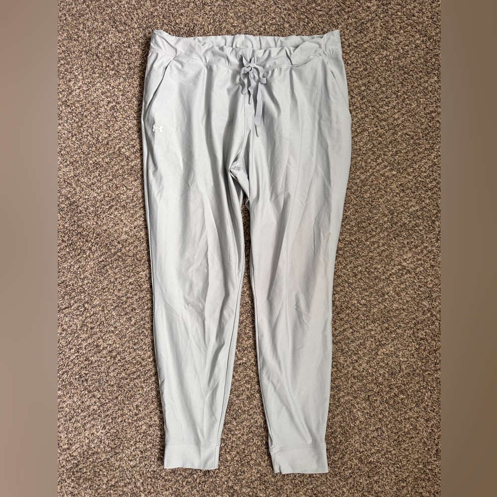Under Amour stretch joggers size large